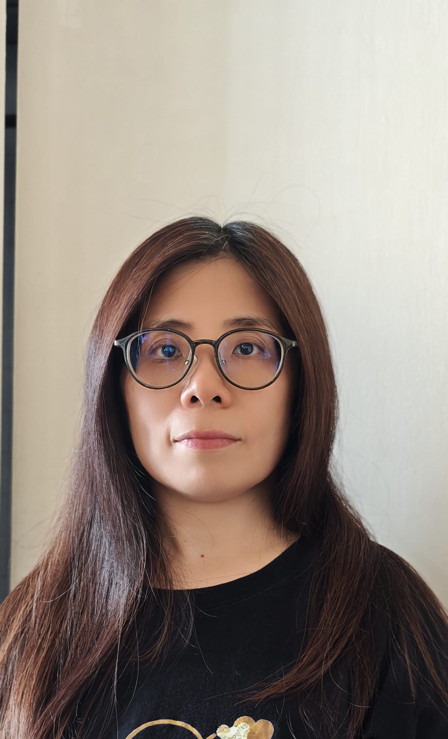 游婉霞女士