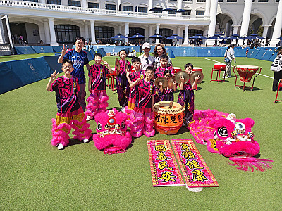 《LONG DUCKER慈善跑》中國鼓獅舞表演