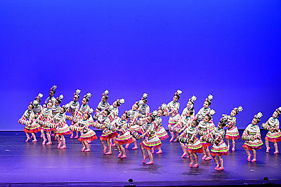 第四十屆屯門區舞蹈大賽